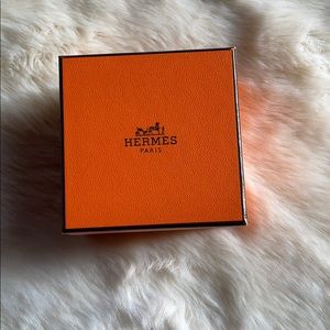 Hermès box- Bracelet size